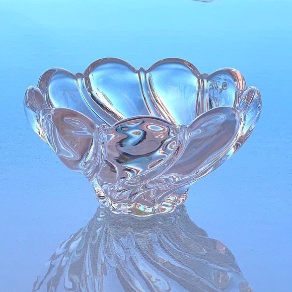 Mikasa Germany Peppermint Clear Small Crystal Candy Dish / Nut Bowl - Picture 2 of 6